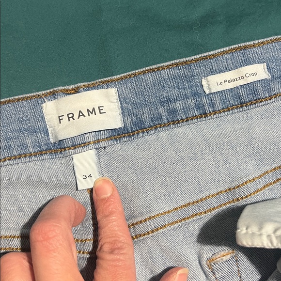 FRAME Le Palazzo High Rise Crop - Picture 5 of 9